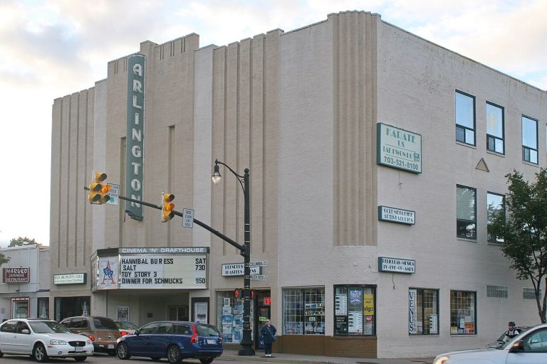 Arlington Columbia Pike 5059540393 768x512